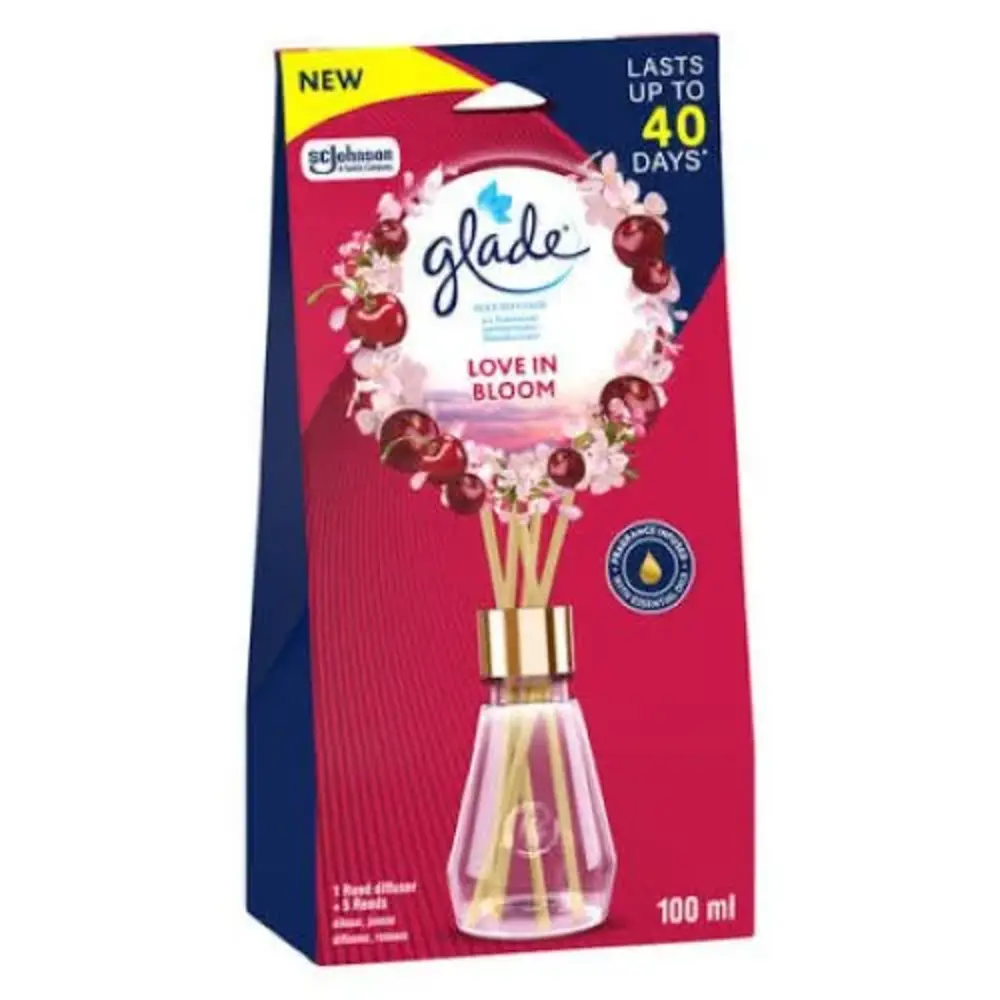 Glade Reeds Love In Bloom Diffuser Freshner 100Ml